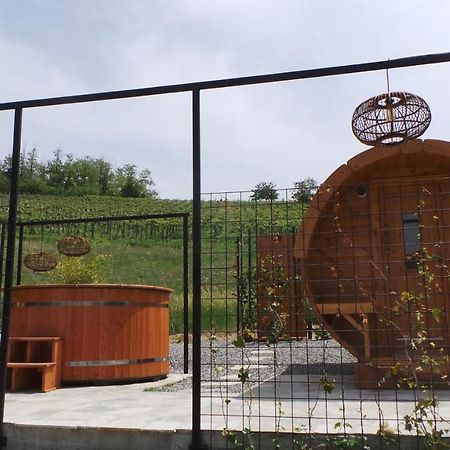 Sotto La Vigna Charm Stay Adults Only Vacation Suite Montegrosso d'Asti Экстерьер фото
