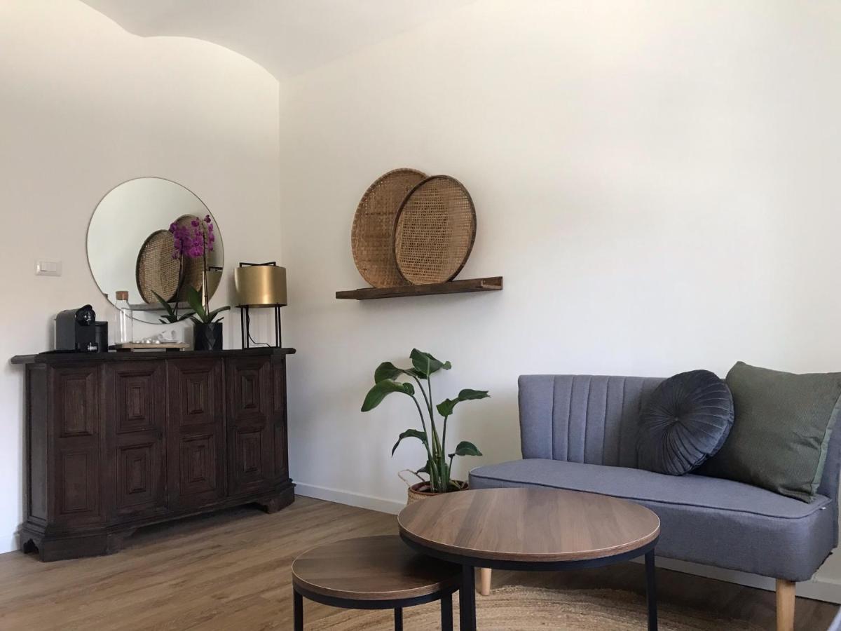Sotto La Vigna Charm Stay Adults Only Vacation Suite Montegrosso d'Asti Экстерьер фото