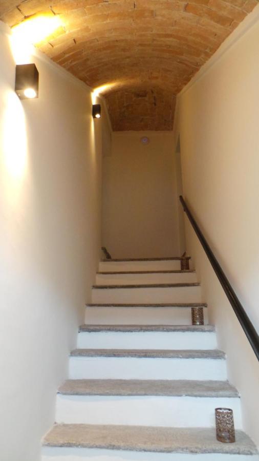 Sotto La Vigna Charm Stay Adults Only Vacation Suite Montegrosso d'Asti Экстерьер фото